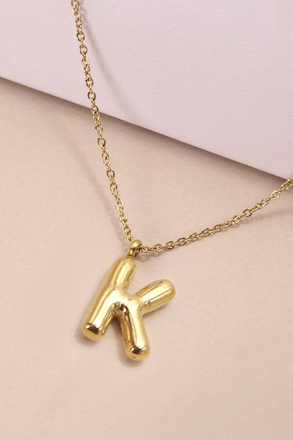 INITIAL NECKLACE