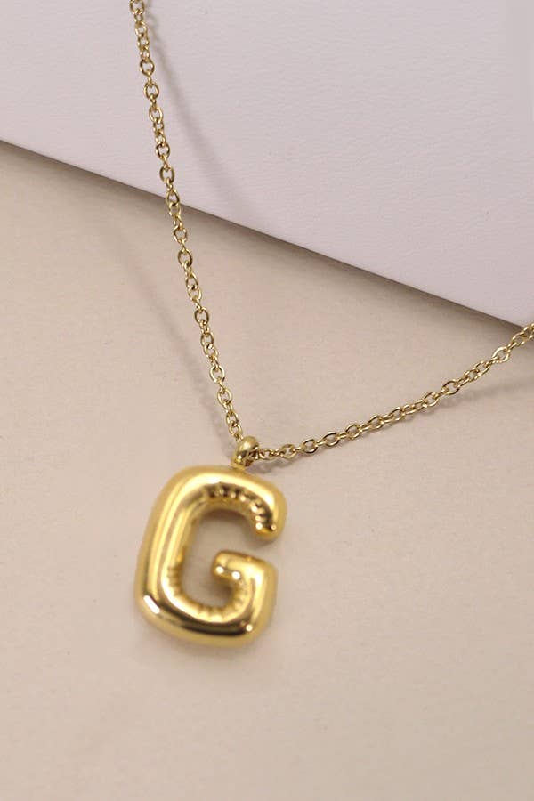 INITIAL NECKLACE