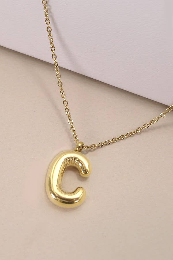 INITIAL NECKLACE