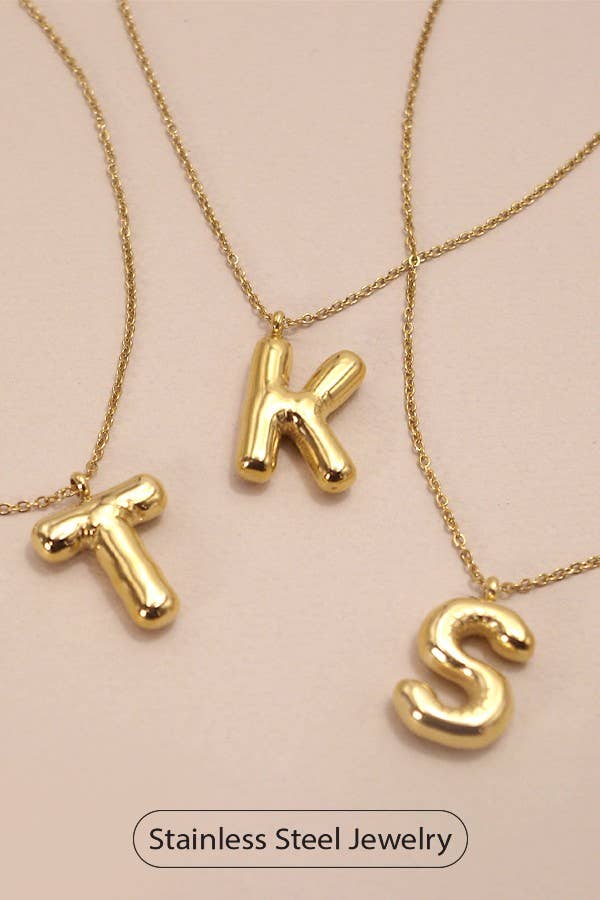 INITIAL NECKLACE