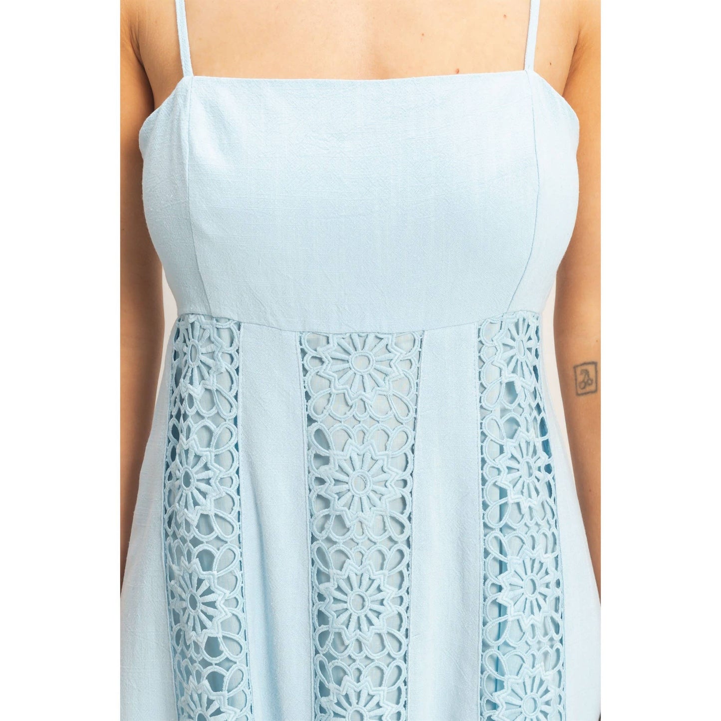 Woven Lace Trim Maxi Dress