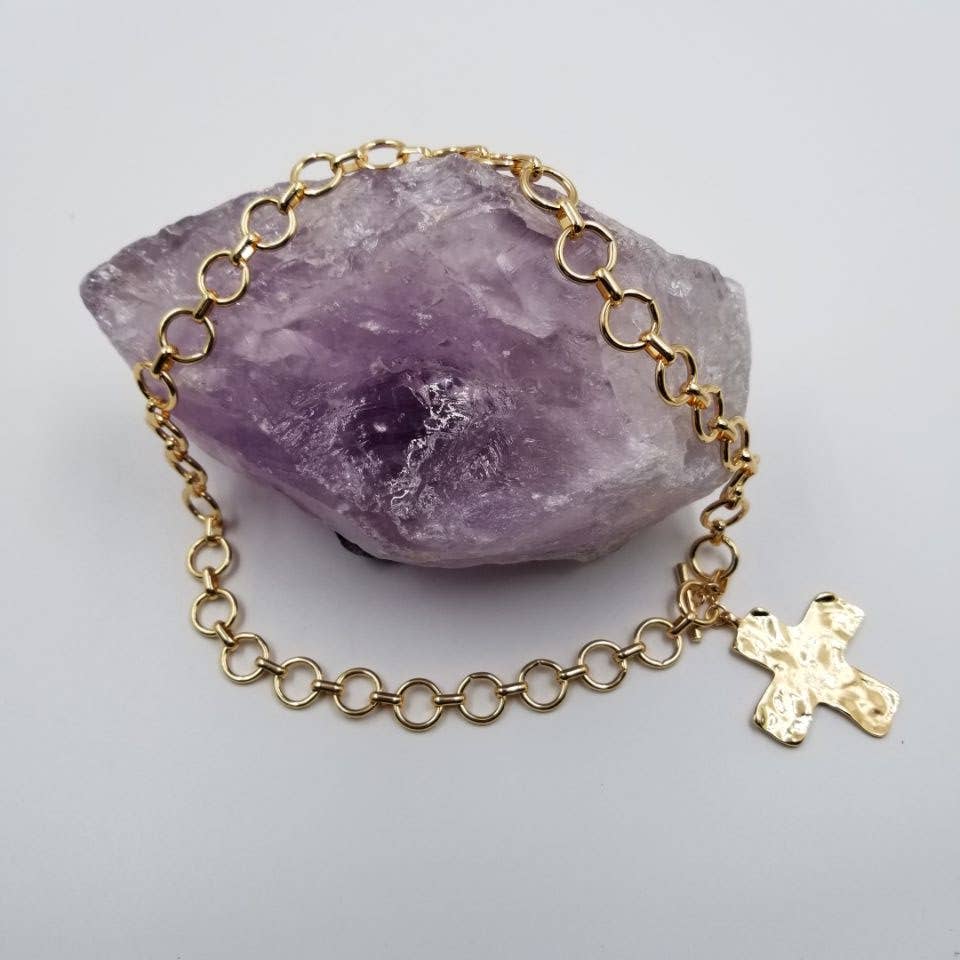 Hammered Cross Front Toggle Necklace